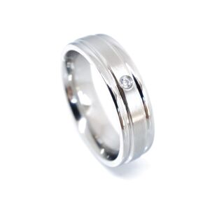 Aranys Snubní prsten ocelový s kamínkem, 55 03639